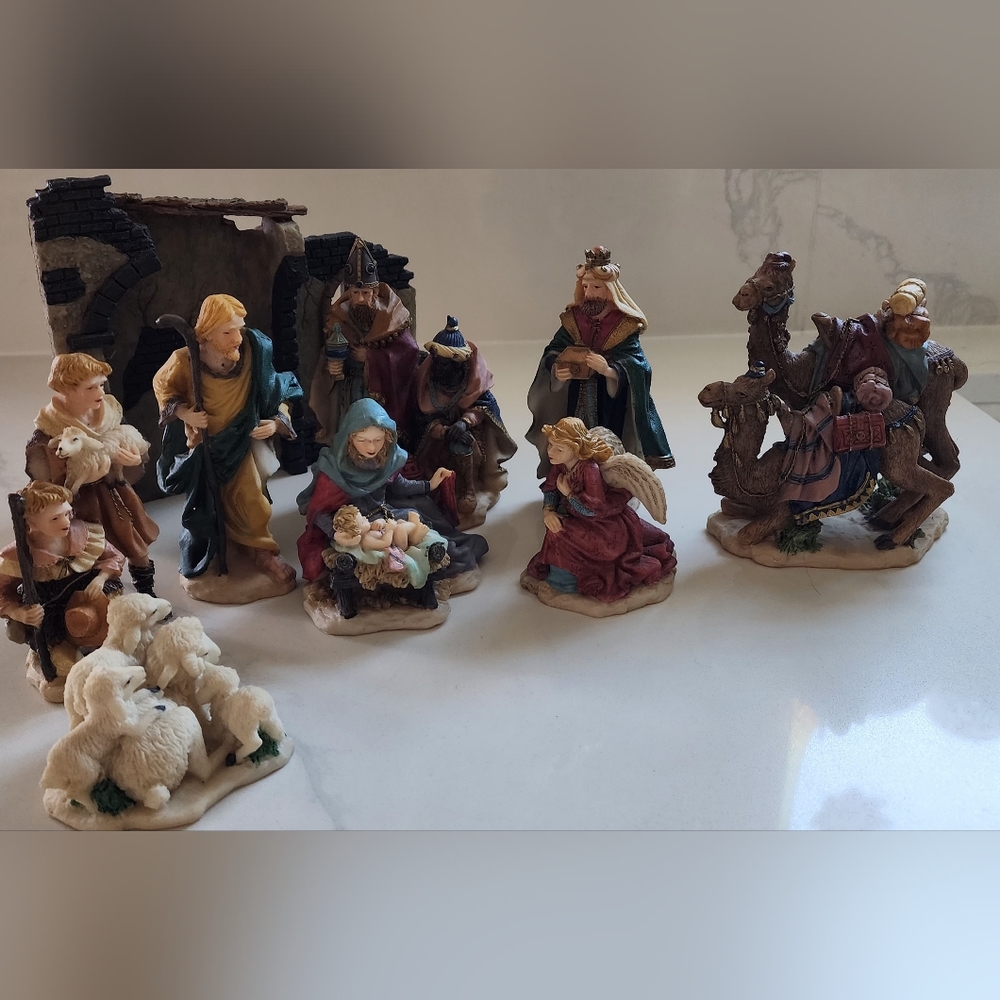 Vintage 1996 Holiday Workshop Nativity‎ Scene 9 Pieces